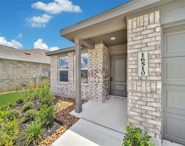 16510 Ithaca Pheasant Drive - Photo Thumbnail 3