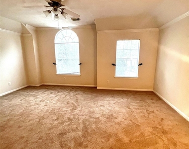 43 Nestlewood Place - Photo Thumbnail 10