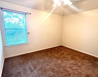 43 Nestlewood Place - Photo Thumbnail 11