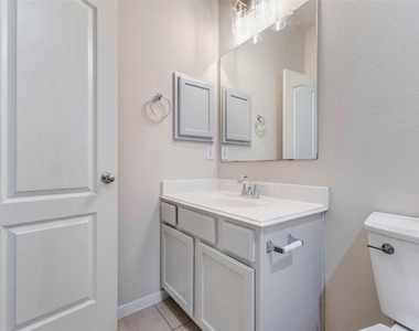 24314 Courtland Oaks Street - Photo Thumbnail 33
