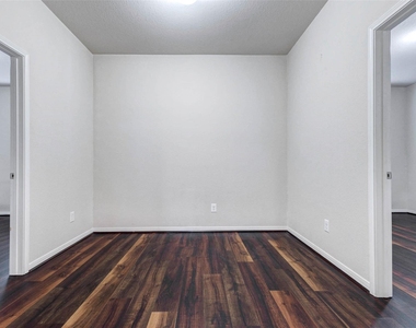 24314 Courtland Oaks Street - Photo Thumbnail 26