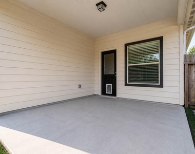 24314 Courtland Oaks Street - Photo Thumbnail 35