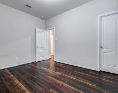 24314 Courtland Oaks Street - Photo Thumbnail 28