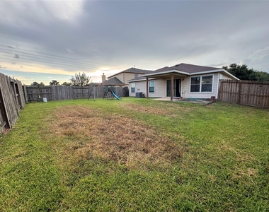 18703 Brown Redbud Court - Photo Thumbnail 16