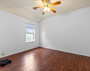 4803 Windcross Court - Photo Thumbnail 27