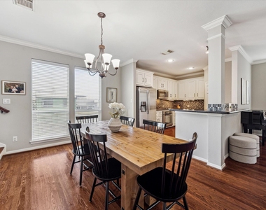 920 Cohn Street - Photo Thumbnail 8