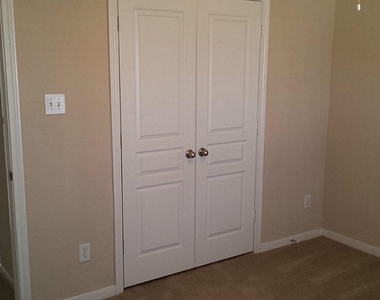 4602 Countrymeadows Drive - Photo Thumbnail 12