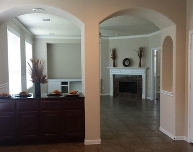 4602 Countrymeadows Drive - Photo Thumbnail 3