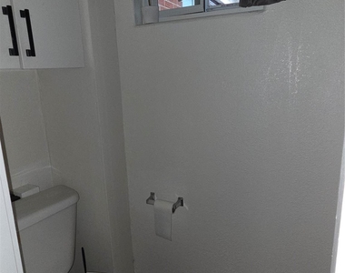114 Canton Street - Photo Thumbnail 6