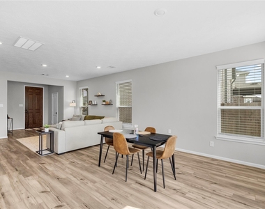 15631 Tawny Stark Drive - Photo Thumbnail 13