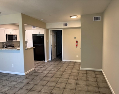 6414 Sloan Street - Photo Thumbnail 6