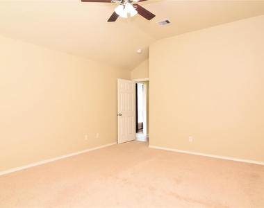 1827 Vanderwilt Lane - Photo Thumbnail 10