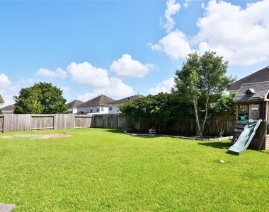 1827 Vanderwilt Lane - Photo Thumbnail 19