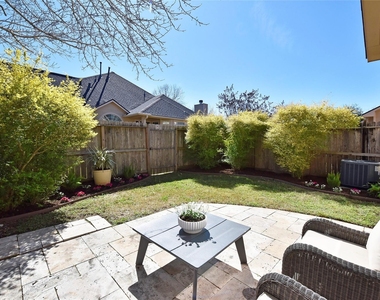 8814 Silent Willow Lane - Photo Thumbnail 28