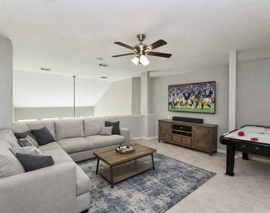 8814 Silent Willow Lane - Photo Thumbnail 21