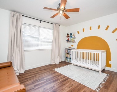 7219 Colony Bend Lane - Photo Thumbnail 23