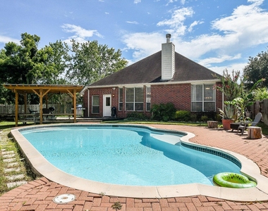 7219 Colony Bend Lane - Photo Thumbnail 31