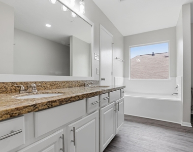 5727 Landon Creek Lane - Photo Thumbnail 12
