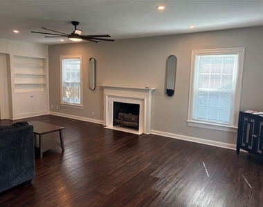 3711 Eagle Street - Photo Thumbnail 5