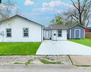 411 Harris Avenue - Photo Thumbnail 21