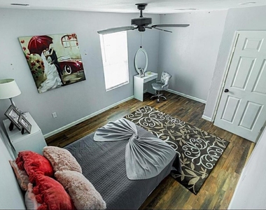 411 Harris Avenue - Photo Thumbnail 15