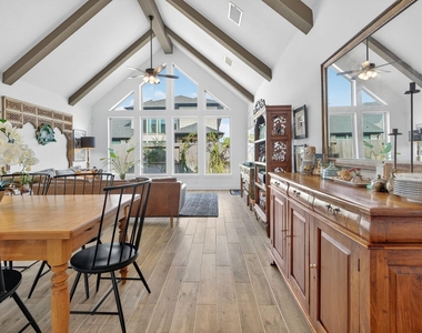 31418 Golden Cliffs Lane - Photo Thumbnail 15