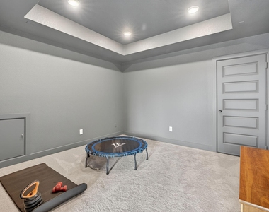 31418 Golden Cliffs Lane - Photo Thumbnail 35