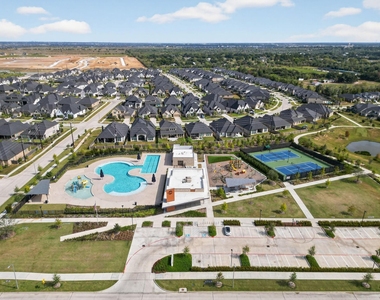 31418 Golden Cliffs Lane - Photo Thumbnail 46