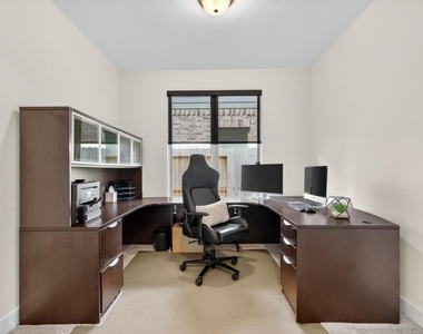 31418 Golden Cliffs Lane - Photo Thumbnail 28