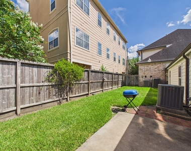 5627 Winsome Lane - Photo Thumbnail 29