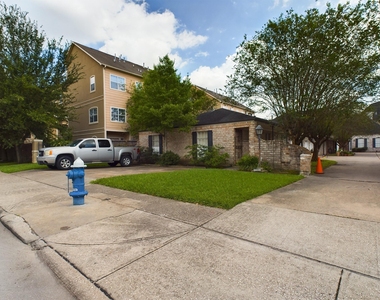5627 Winsome Lane - Photo Thumbnail 36