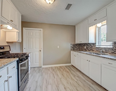 213 Newman Road - Photo Thumbnail 11