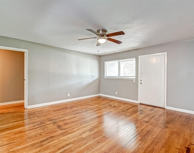 213 Newman Road - Photo Thumbnail 3