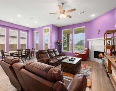 6722 Waxbill Road - Photo Thumbnail 9