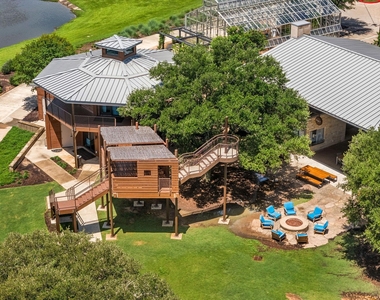 6722 Waxbill Road - Photo Thumbnail 40