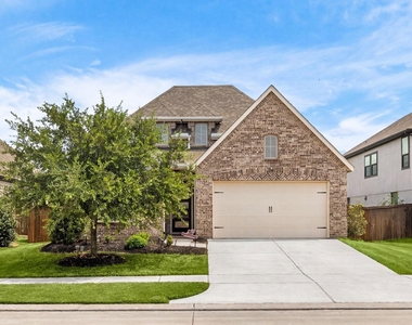 6722 Waxbill Road - Photo Thumbnail 2