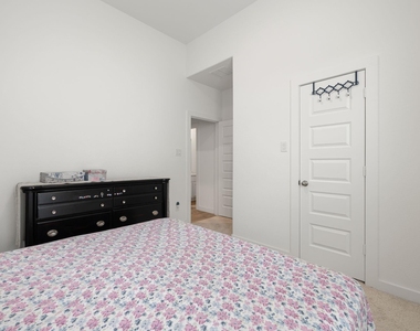 6722 Waxbill Road - Photo Thumbnail 34