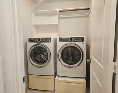 2833 Bretton Woods Drive - Photo Thumbnail 25
