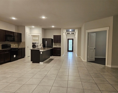 2833 Bretton Woods Drive - Photo Thumbnail 40