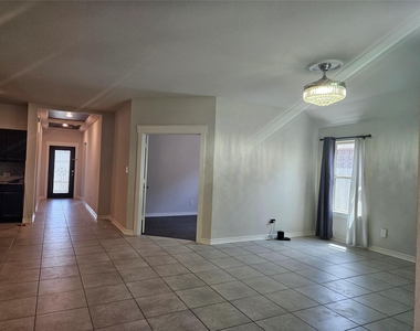 2833 Bretton Woods Drive - Photo Thumbnail 28