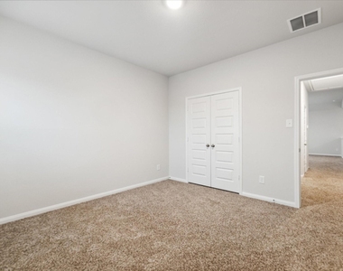 24627 Porta Borsari Drive - Photo Thumbnail 8