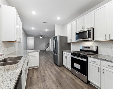 24627 Porta Borsari Drive - Photo Thumbnail 2