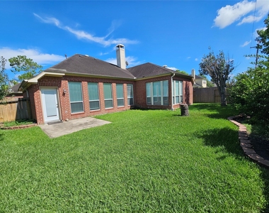 4434 Grove Park Drive - Photo Thumbnail 20