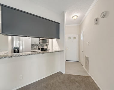 3317 Golden Trails Drive - Photo Thumbnail 10