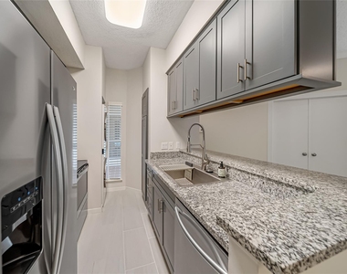 3317 Golden Trails Drive - Photo Thumbnail 9