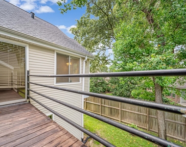 3317 Golden Trails Drive - Photo Thumbnail 11