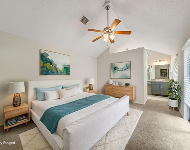 3317 Golden Trails Drive - Photo Thumbnail 7