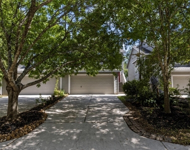 230 Blushwood Place - Photo Thumbnail 6