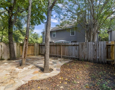 230 Blushwood Place - Photo Thumbnail 25