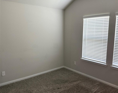 3115 Tanner Dell Court - Photo Thumbnail 23